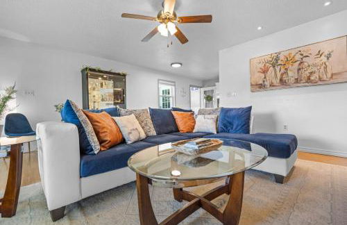 The Cottage on Abbey- Relaxing Summer Getaway in Harrison - Foto 24