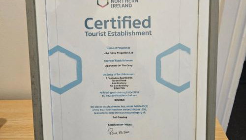 Spacious Riverfront Apartment - Foto 3