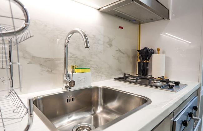 Easygo-lavish STU Azizi Riv 4404 - Photo 9