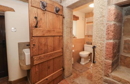 Stoney Cliffe Farm - Photo 23