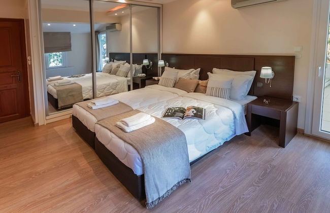 A Private Haven: Hera with Secluded Pool and Garden - Foto 2