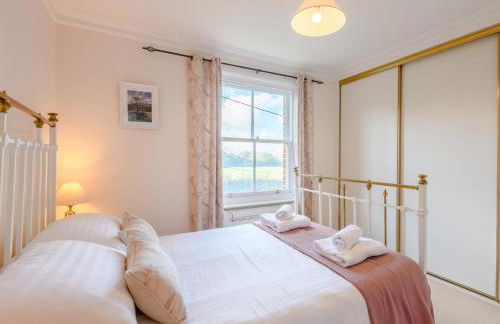 5 Bed in Godshill NFL35 - Photo 13