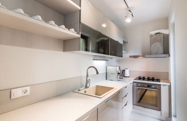 Sunset over Danube - Photo 7