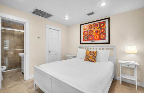 Renovated Grove Bungalow -near Coconut Grove - Foto 16