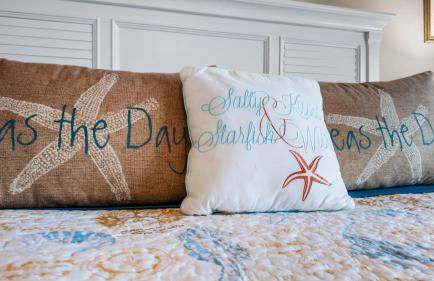 Beachfront Hideaway! Luxury Beachfront, SwimSpa, Game Room, Firepit by Bolivar Vacations - Foto 38