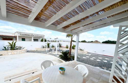 Salento Villa Cice, AC - WiFi - BBQ - attrezzatura da spiaggia - parcheggio privato sorvegliato, Due unità abitative indipendenti e giardino a due passi dal mare - Torre Ovo - Foto 26