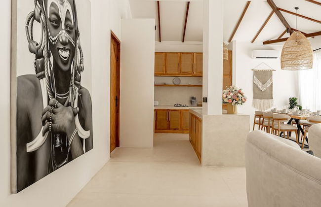 Udara by EVDEkimi - Spacious 4BR Pool villa with Lush garden at Artistic Center of Ubud - Foto 34