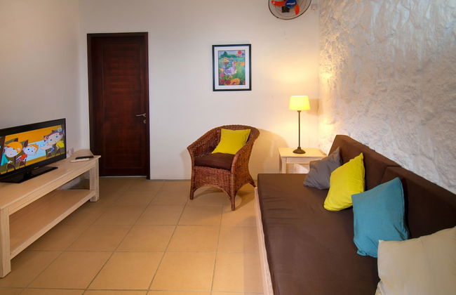 Gardens Retreat - Photo 24