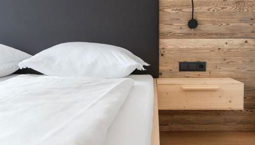 MESNERHOF CHALET - Ruhe, Rückzug & Südtiroler Charme mit kostenlosem Parken in der Tiefgarage - Foto 3