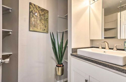 Duplex with Private Yard 3 Mi to Downtown Loveland! - Foto 18