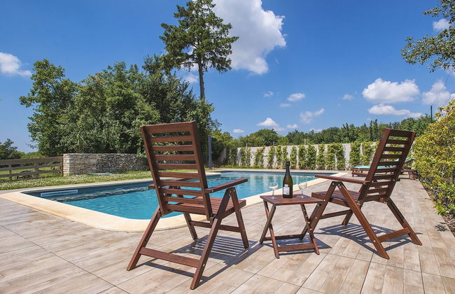 Spacious Holiday Home in Svetvincenat With Pool - Foto 20