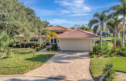 Siesta Key Beach Waterfront Home with Kayaks and Bikes - Foto 19