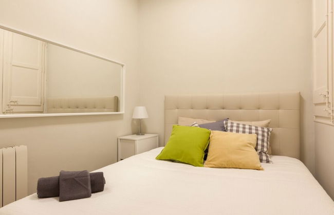 Centric Apartment Gaudi - Photo 7