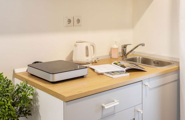 Spacious Studio Near City Center - Foto 5