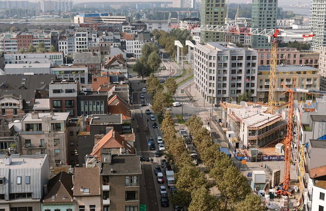 Stylish two Bedroom Apartment in Antwerp - Photo 7