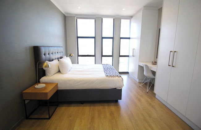 Sandton Smart Apartment Sixteen - Photo 4