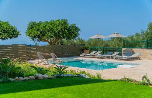 Estella Villa with Pool, Children Area, BBQ & Magnificent Views! - Photo 10