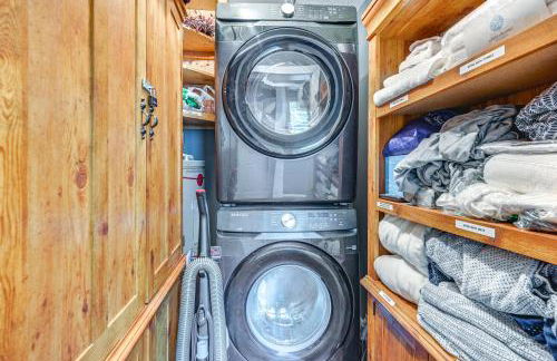 Murray Cabin with Hot Tub Walk to Kentucky Lake! - Foto 18