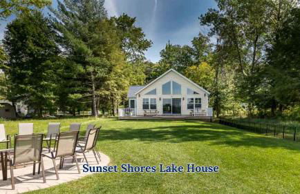 Large Open Floor Home with Fire Pit on the Lake - Foto 2