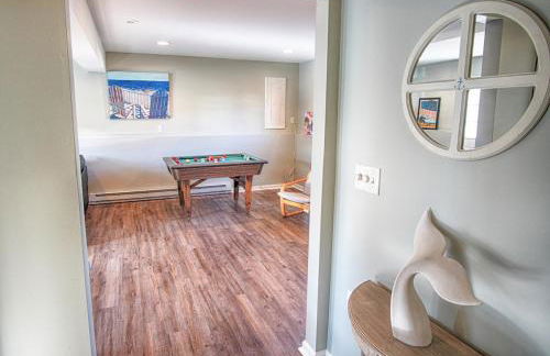 Gorgeous beach house with large pool & private beach, just 3 blocks away!! - Foto 35