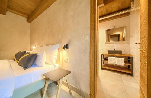 Luxury Jerini Estate - Photo 39