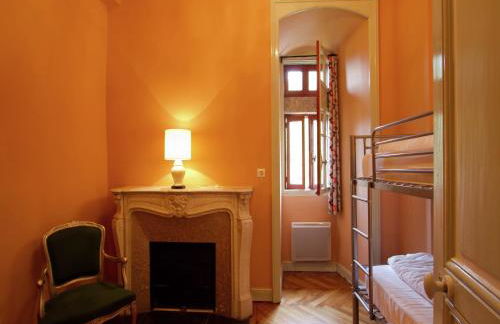 House in France with Pool and Views - Foto 25