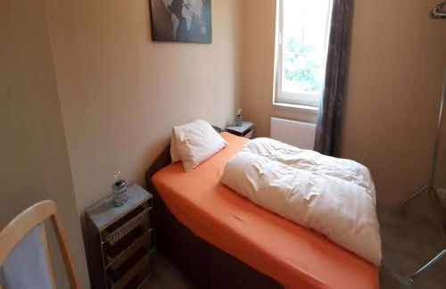 Lakeside Comfort With Garden - Foto 28