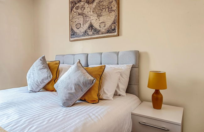 London Heathrow Living Holywell Serviced Houses - Photo 26