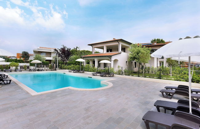 RESIDENCE FIORE ROSSO - Foto 1