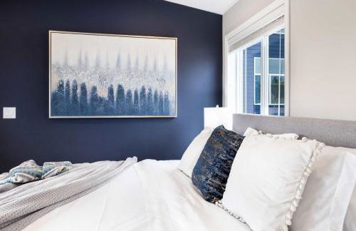 Stylish 3BR Home EV Outlet Near Light Rail - Foto 27