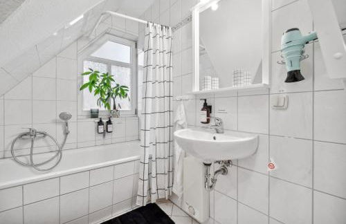 Apartments am Hainich - 59m2, 4 Personen, Küche, Netflix, Parken, Hunde Willkommen, Nationalpark - Foto 9