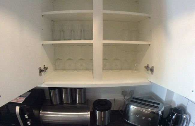 Igloo ViewPoint City Centre Retreat - Photo 17