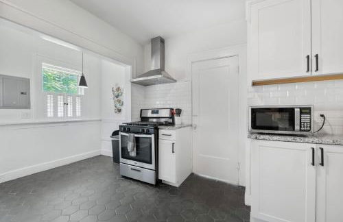 3 Bed 1 5 Bath Home in College Hill By Hospital - Foto 10