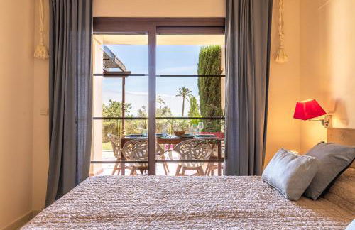 BELLA GADEA - Photo 8