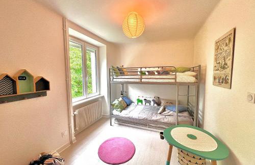 Sublime maison familiale refaite à neuf Quartier très calme verdoyant - Foto 32