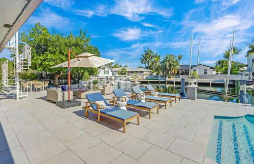 Solara: Waterfront Estate, Pool, Dock, Private Guest Suite - Foto 32