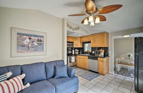 Lakeside Home with Boat Dock in Sunrise Beach - Foto 6