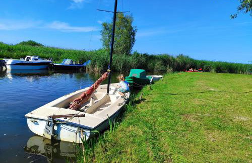 Przystań w Jezierzanach - Foto 14