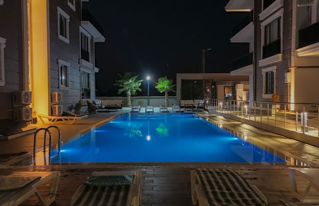 Flower City Suites - Photo 59