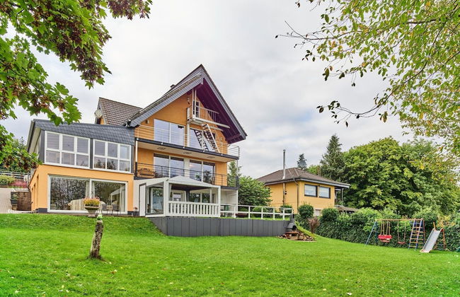 Holiday Home in Hellenthal With Sauna - Foto 36