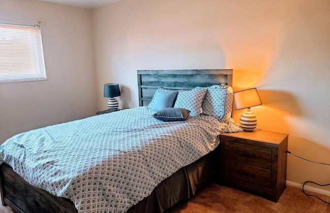 Amazing Clean Large Parking Long Term Avail - Foto 33