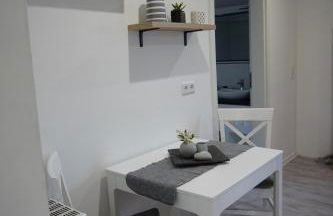 CALM HOME 3-Zimmer mit Wintergarten - Foto 14