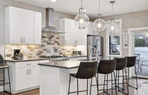 2mi Downtown Hot Tub Balcony 4 King Beds - Foto 27