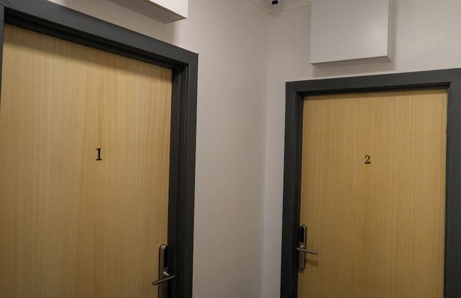 VR Apartments - Photo 79