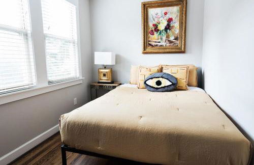 Elmwood Park Retreat Renovated 3 Bed 2 Bath DT - Foto 62