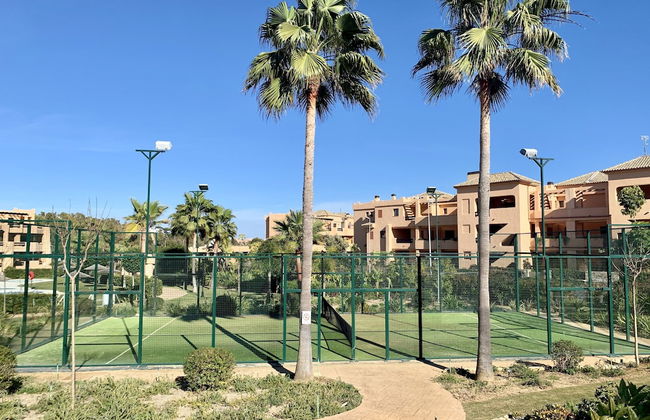 Casares Beach Golf Apartment With Private Garden and Pool Access - Foto 25