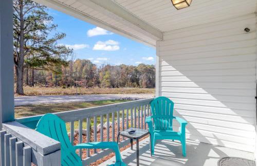 Beachy Getaway - Cozy and Secluded Lodge Home - Foto 32