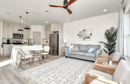 Bay Breeze Bungalow - Game Room & Pet Friendly - Foto 6