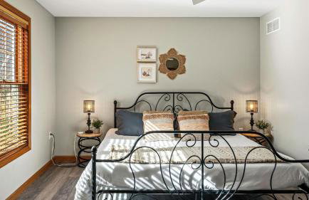 Laker's Pointe by Avantstay Lakefront Private Peninsula Hot Tub, Game Room - Foto 66