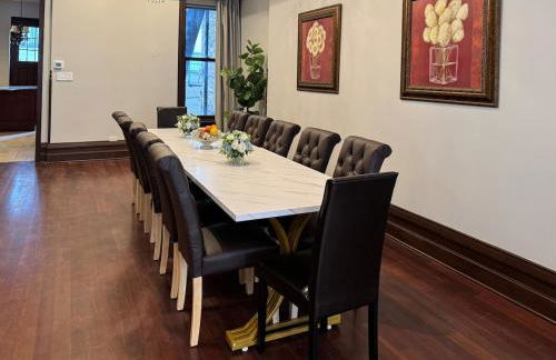 Spectacular Gilded Age 6 Bedroom Gold Coast Mansion with Deck - Foto 13